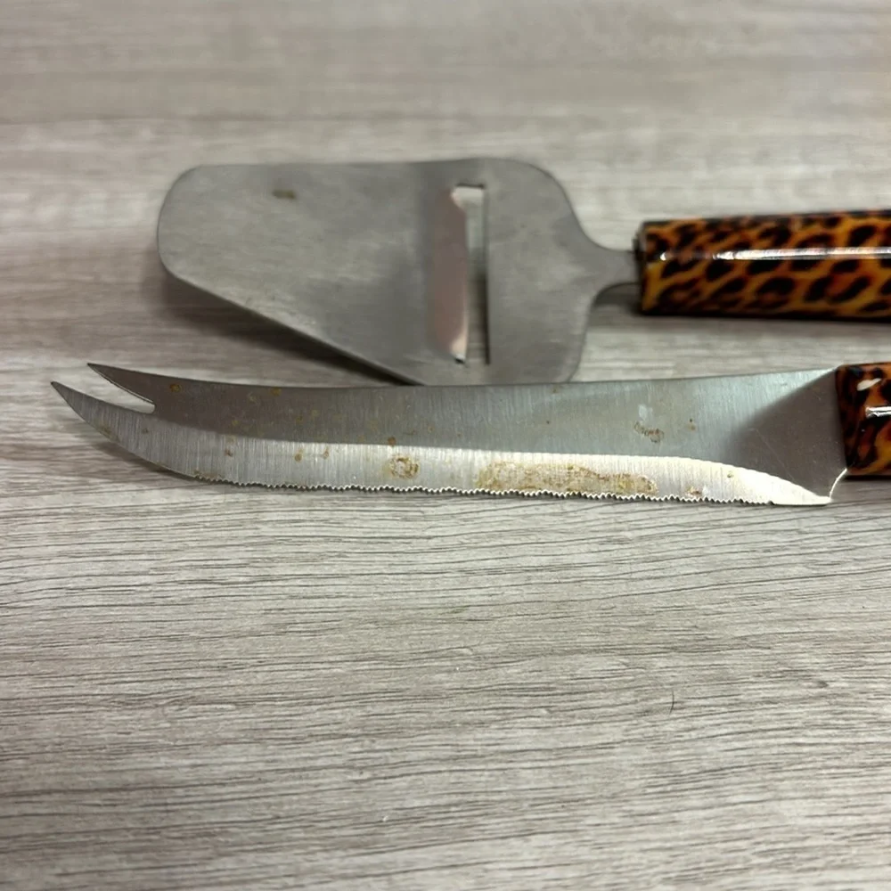 Leopard Ceramic Handless Stainless Steel Cheese Cutter Set 2 Piece